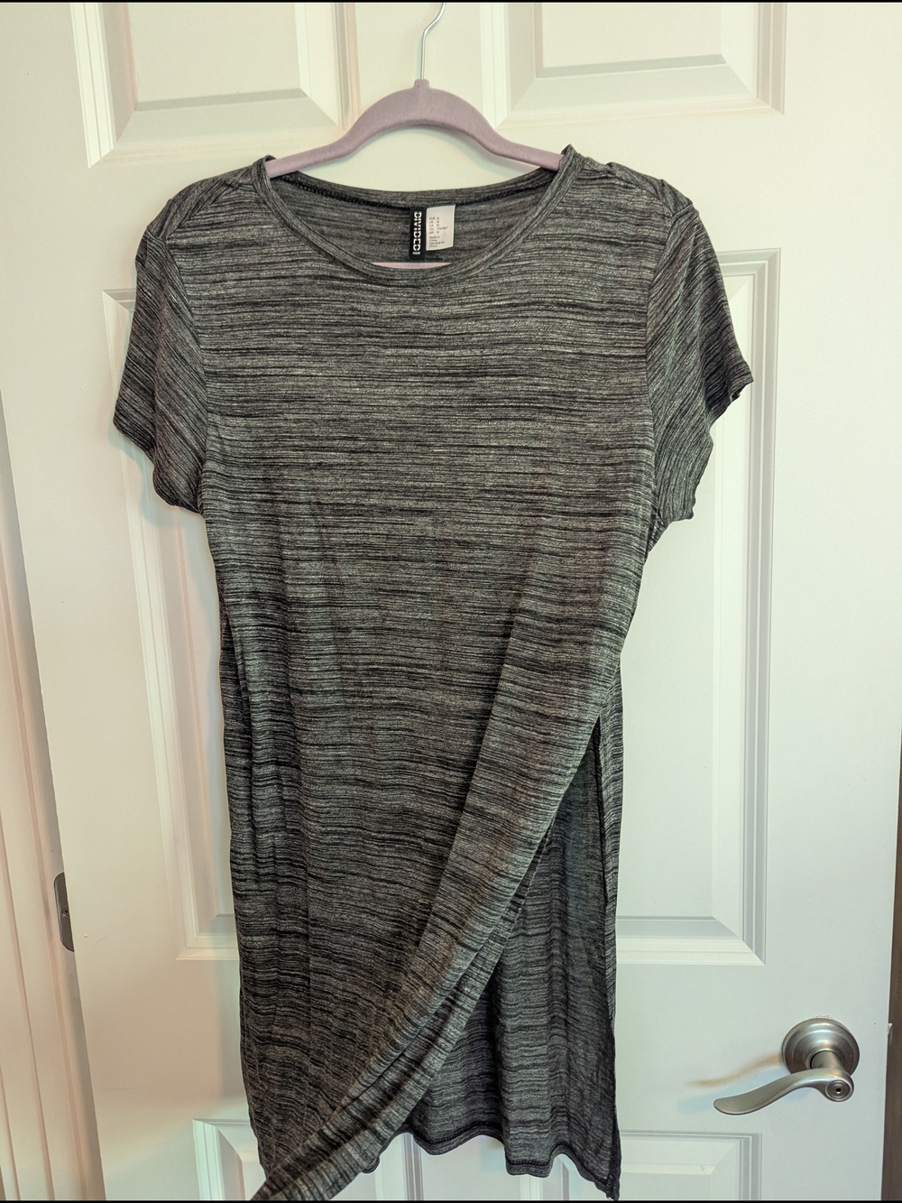 H&M Divided Gray Short Sleeve Tunic